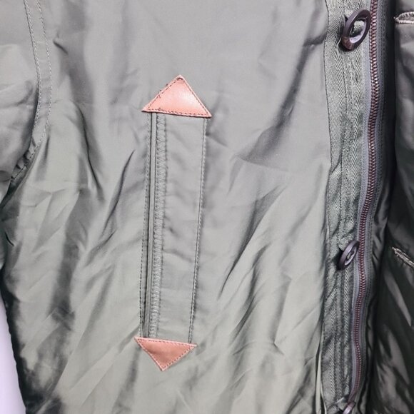 Roots Canada Green Winter Jacket Size M Mens Hooded Outdoor Coat Vintage - Picture 4 of 15